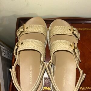 Madden Girl Women's Tan Sandals